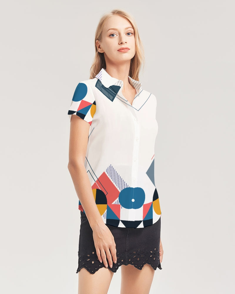 Peaches Women's All-Over Print Short Sleeve Button Up